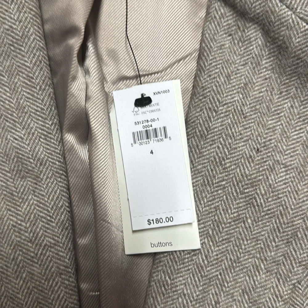 Banana Republic Factory women Wool-Blend Herringbone Blazer. Size 4. NWT! - Picture 6 of 14